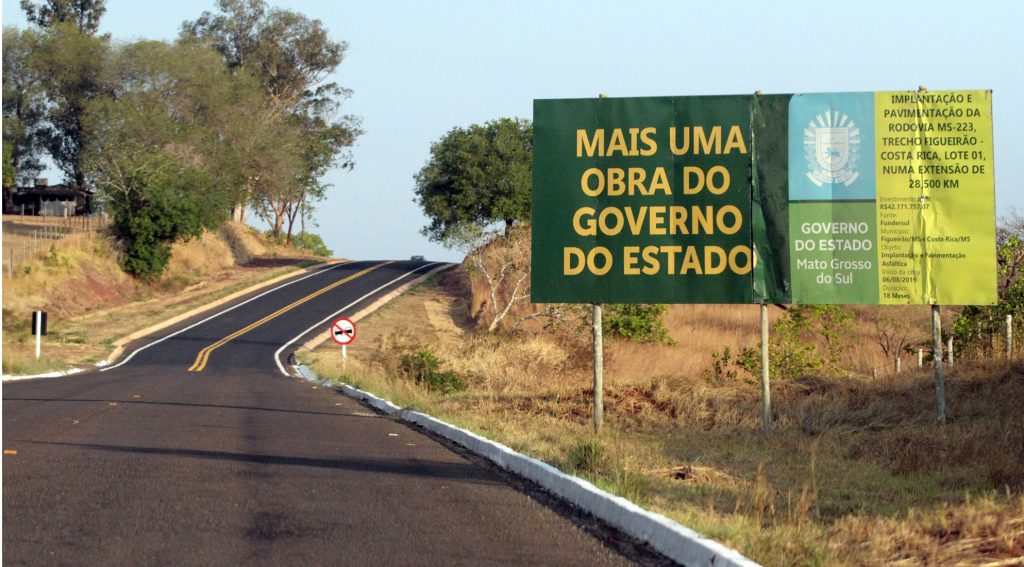 Programa Governo Presente garante investimentos de R$ 2 bilhões em obras de infraestrutura urbana e rural. Foto Saul Schramm