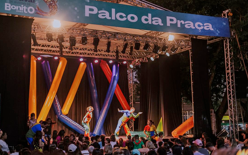 Palco da Praça Festin 2023  Foto Divulgação