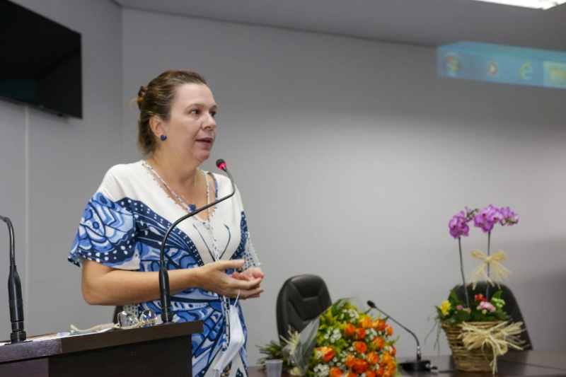 Secretária Carolina Souza destaca compromisso da Prefeitura com a Educação em Maracaju