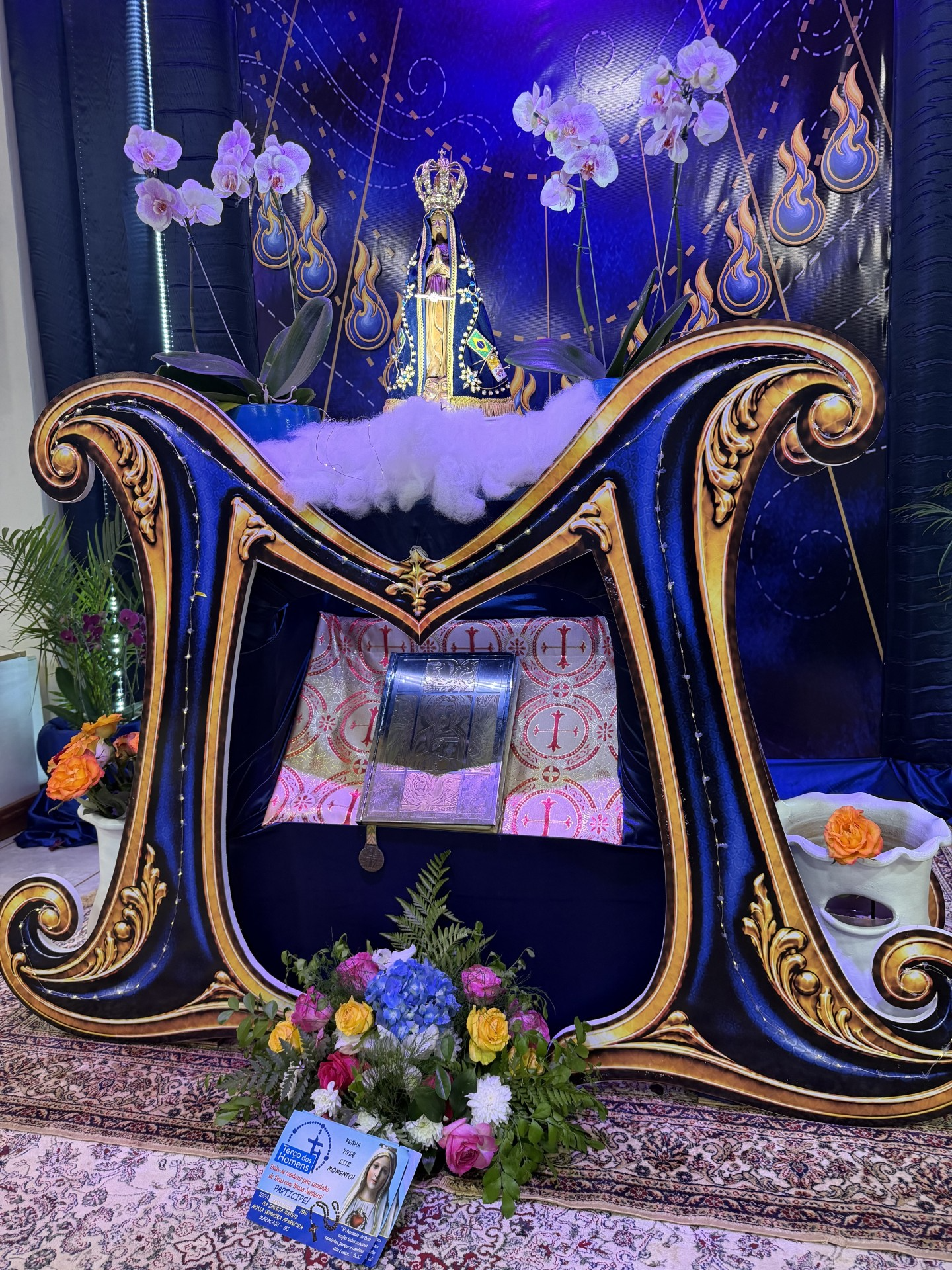 A imagem de Nossa Senhora na paroquia de Maaracaju  (Hosana de Lourdes) 