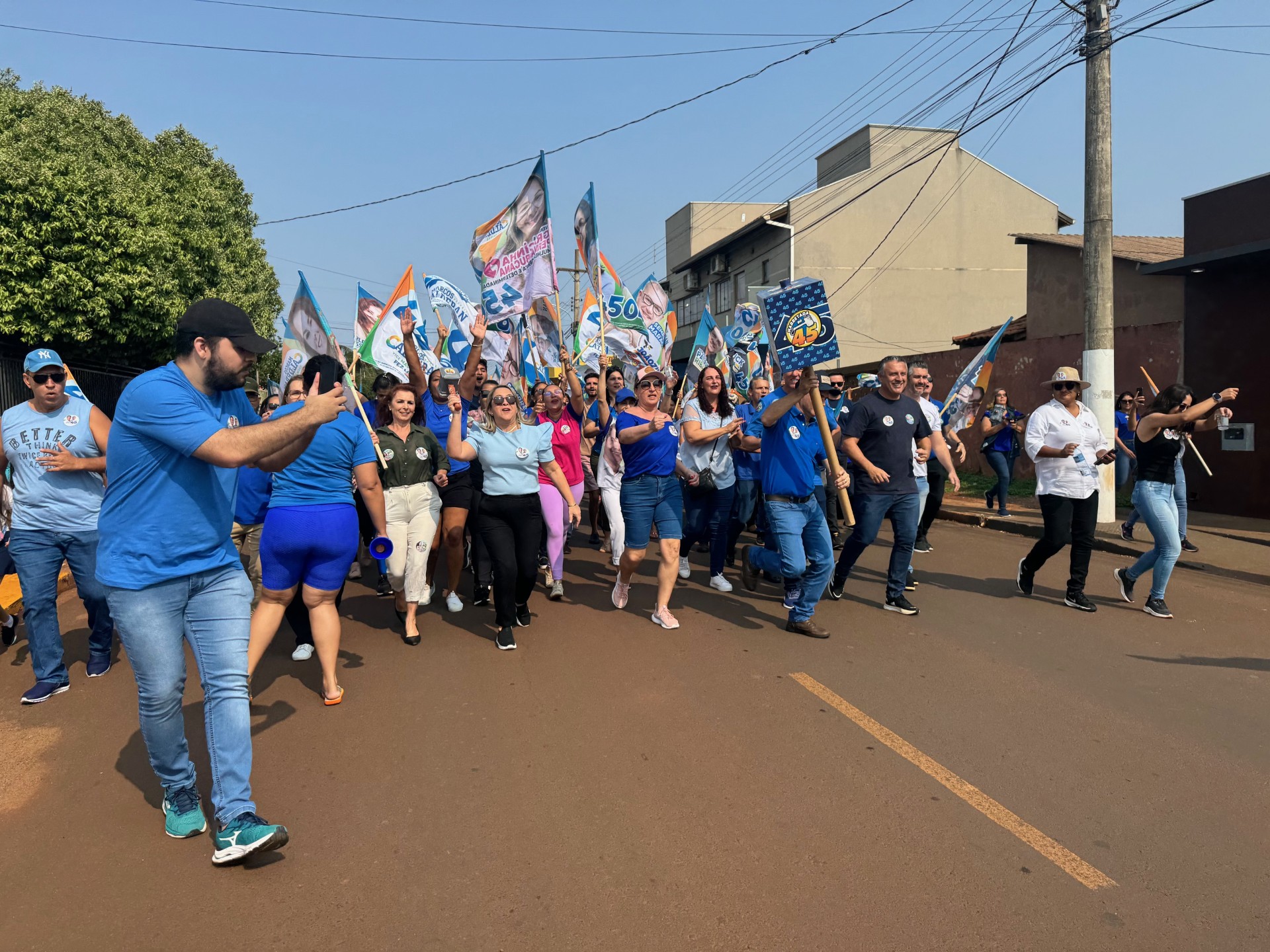 A Onda Azul em Maracaju  (fotos Hosana de Lourdes)