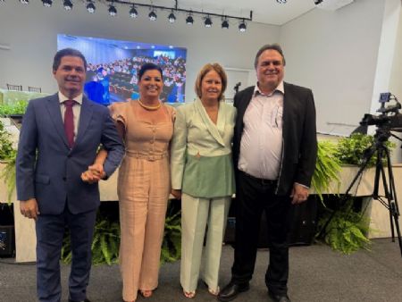 prefeito Marcos Calderan primeira dama Meire: Joana Christianini e o vice Maurão