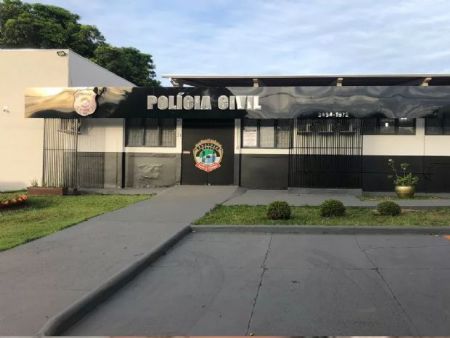 Com sinais de violência, mulher é encontrada morta próximo a córrego