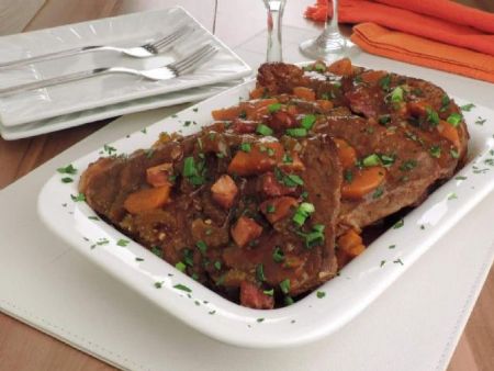 Bife Bourguignon com Pinot Noir é a famosa carne de panela com vinho. (Foto: reprodução/internet)