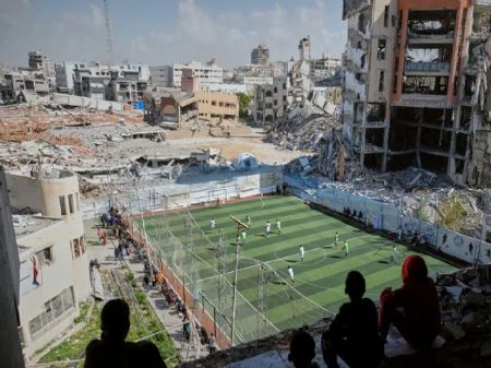 Futebol renasce entre escombros e ruínas na Faixa de Gaza