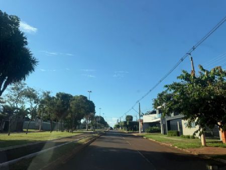 Avenida Mario Correa em Maracaju