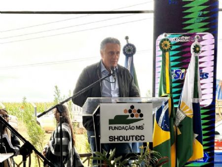 O vereador durante abertura da feira agropecuária em Maracaju