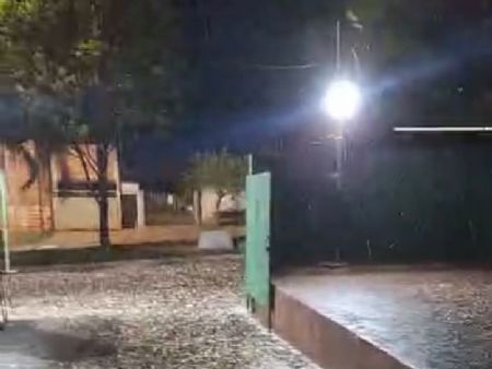 Chuva de Granizo e ventos fortes atingem Maracaju na noite de Sexta-Feira