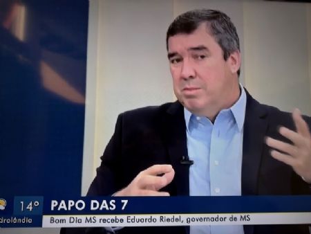 Eduardo Riedel fala sobre missão na Ásia, contenção de gastos, mudança partidária e avanços na segurança