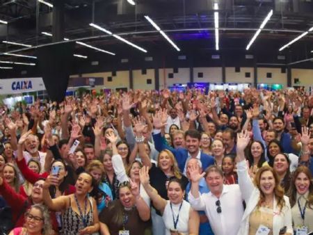 Congresso reúne 5 mil participantes e se consolida como maior do municipalismo