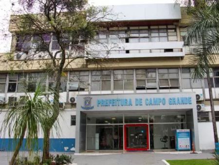 Pendência de R$ 117 milhões deixa prefeitura com restrição e bloqueia repasses