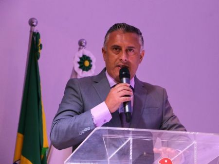 Presidente da câmara de Maracaju Rener Barbosa