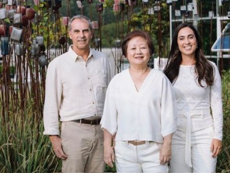 Verônica Kato, perfumista exclusiva da Natura, aconselha sobre como acertar na escolha de uma fragrância e aproveitar durante toda a folia