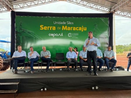 Governador Eduardo Riedel durante a inauguração Unidade Silos Serra de Maracaju