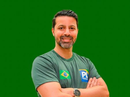 Bruno Barros Ossuna, 40 anos,  vereador eleito pelo PL, se prepara para iniciar seu segundo mandato na Câmara Municipal de Maracaju a partir de 1º de janeiro de 2025.