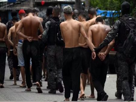 Megaoperação no Alemão e na Penha contra o CV tem 64 mortos e 81 presos; vias são fechadas em represália em todo o Grande Rio g1