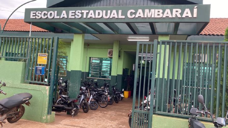 Escola Estadual Cambarai em Maracaju MS