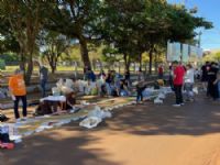 Movimentos se organizam todos os anos para confecção dos tapetes