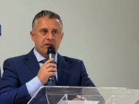 Vereador Rener Barbosa na Tribuna do Legislativo em Maracaju